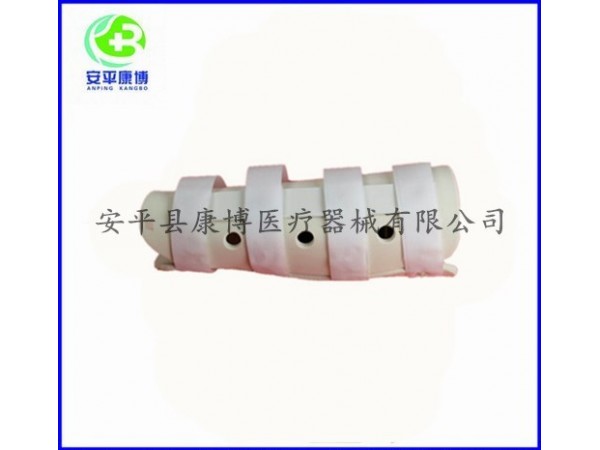 脛腓骨固定支具
